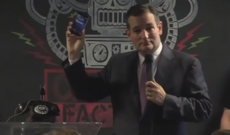 Illustration for article titled Republican Candidates Holding Up Phones, Ranked
